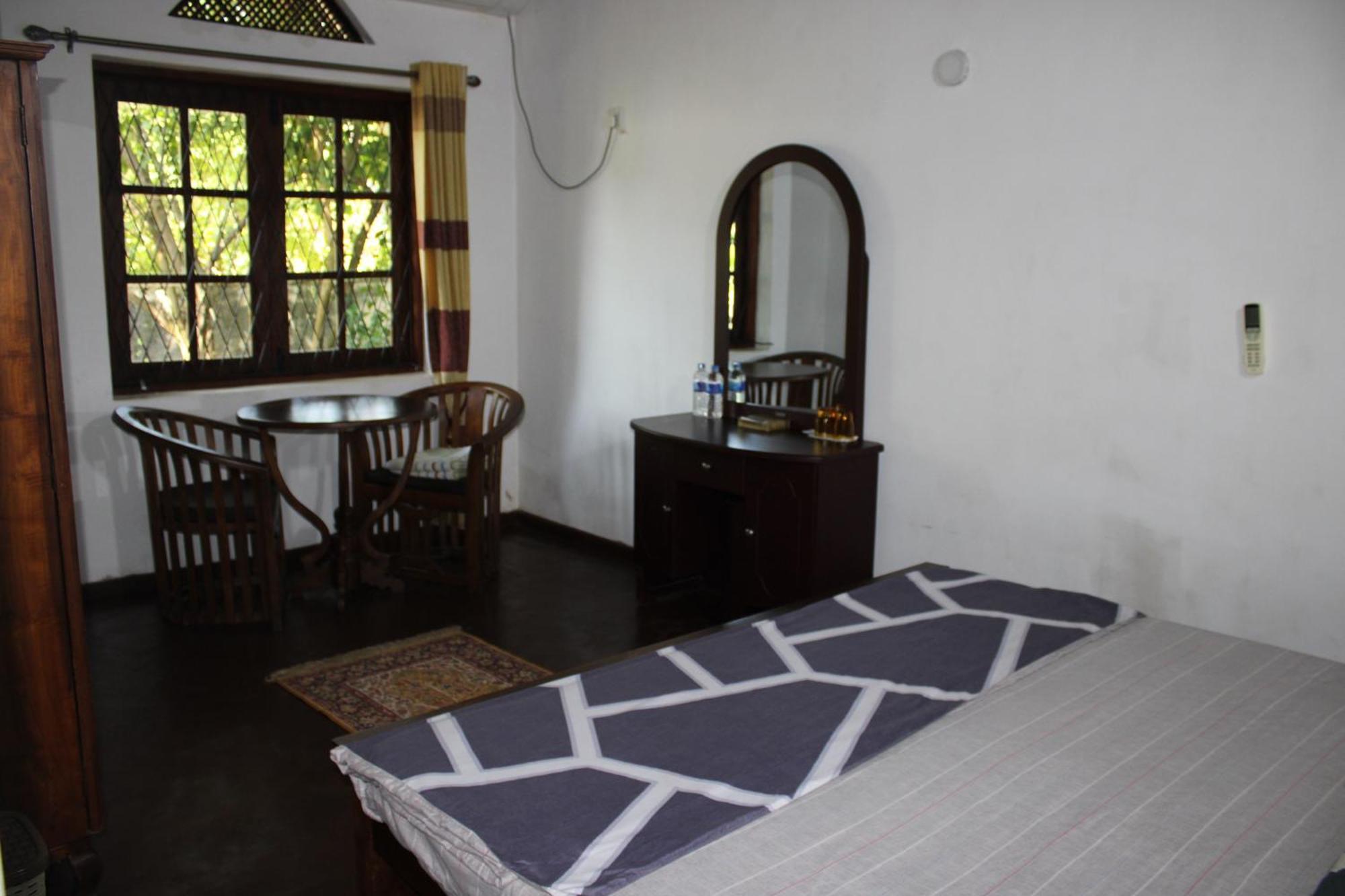 Olideb Gedara Hotel Negombo Bagian luar foto